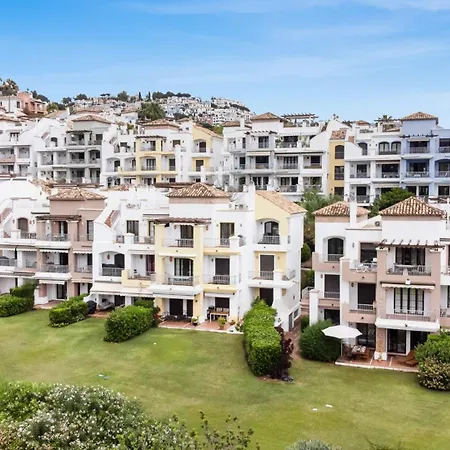 Vivi Homes - La Vida Dorada Apartment Benahavis