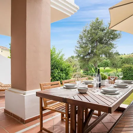 Vivi Homes - La Vida Dorada Apartment Benahavis
