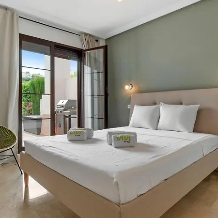 Vivi Homes - La Vida Dorada * Benahavis